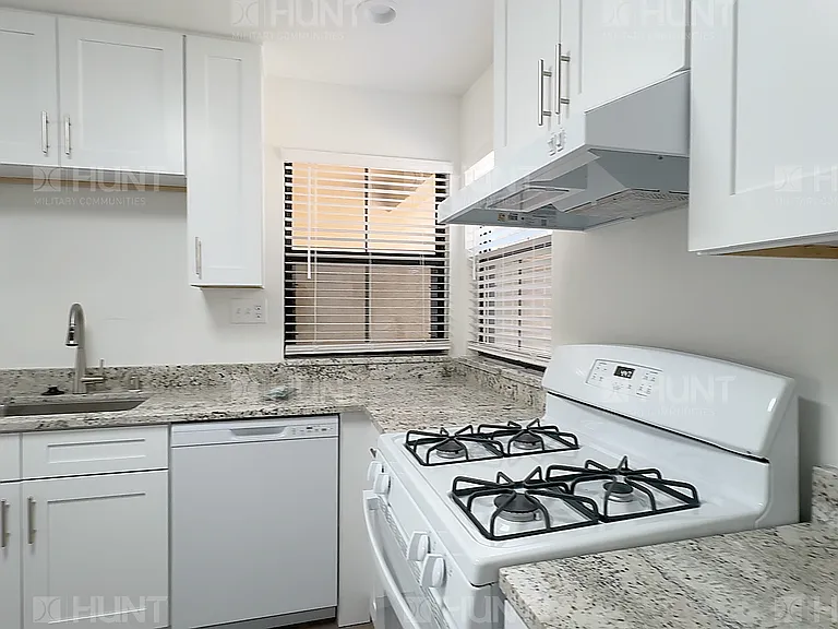 7804A Laurel Ct SE — Photo 5