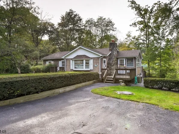90 Tamarack Trl, Hardyston Twp., NJ 07460
