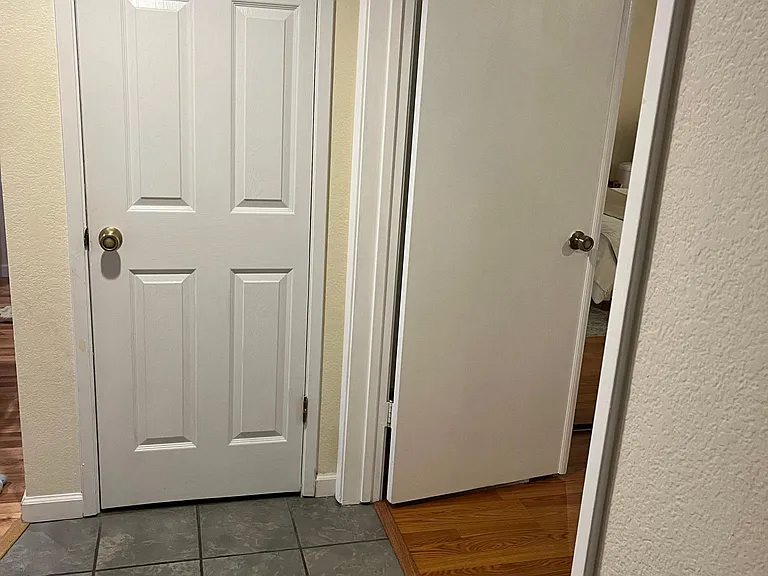 5240 Makati Cir — Photo 11