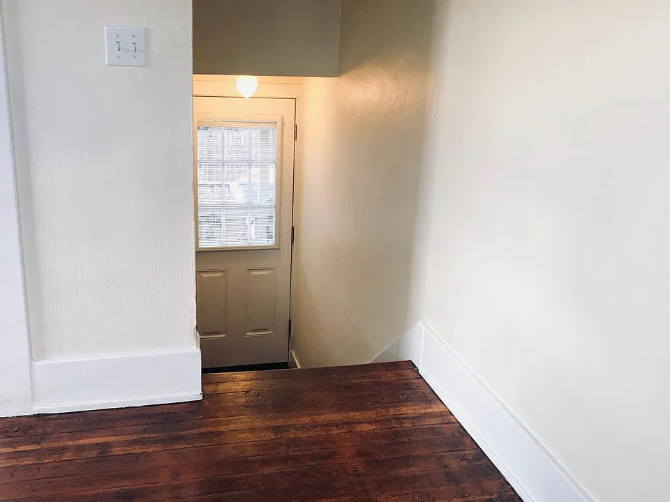 stairway & entry