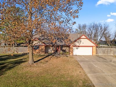 9706 N 112th Ave E, Owasso, OK, 74055