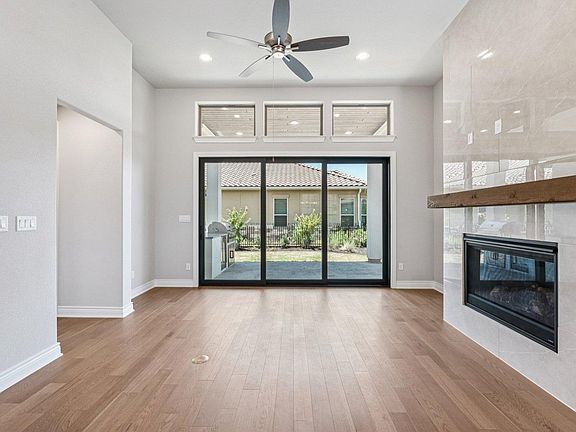 7th image of this home