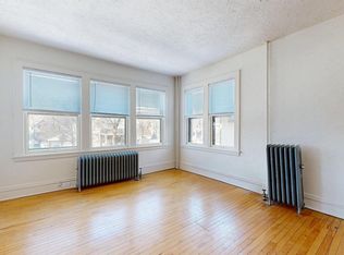 1917 Emerson Ave S APT 202, Minneapolis, MN 55403