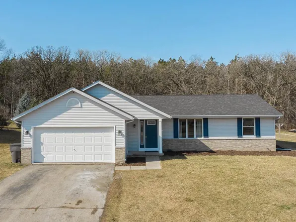 2315 Autumn LANE, East Troy, WI 53120