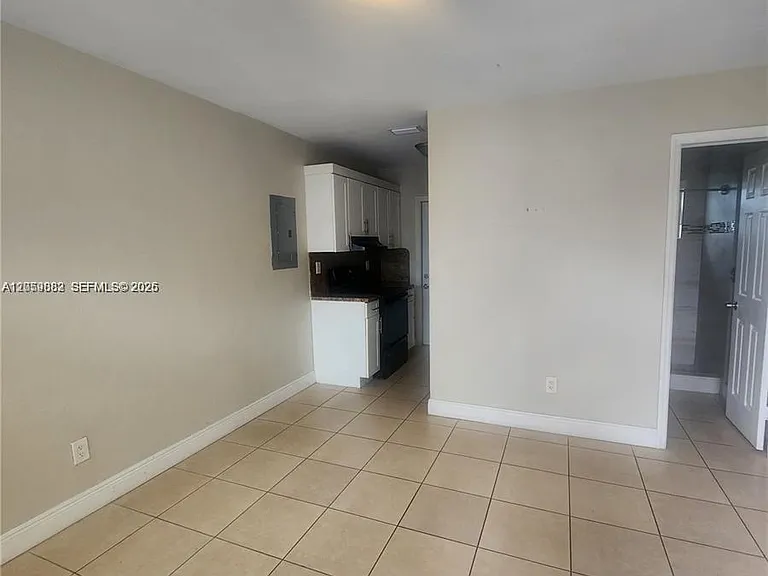 22025 SW 117th Ave #2 — Photo 4