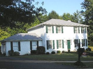 12173 Bent Brook Rd, Saint Louis, MO 63122