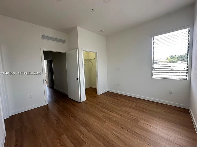 19442 SW 125th Ave #0 — Photo 11