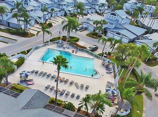 1327 Siesta Bayside Dr #C, Sarasota, FL 34242