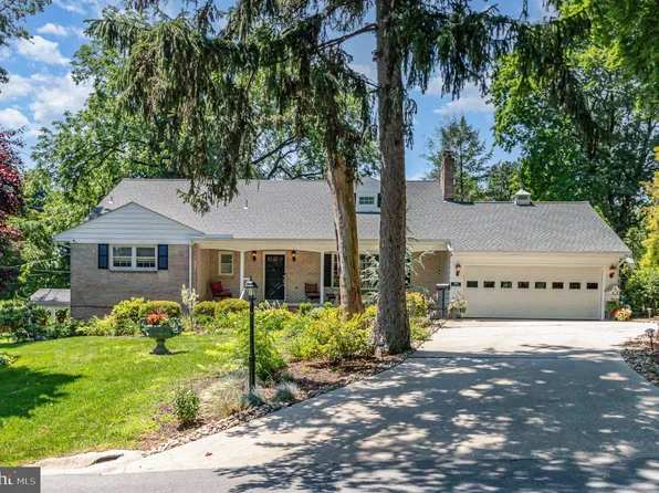 4409 Plymouth St, Harrisburg, PA 17109