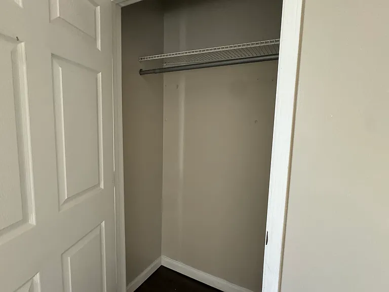 4725 Hoffman Rd #17 — Photo 6