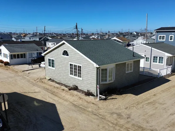 20 E Bonita Way, Lavallette, NJ 08735