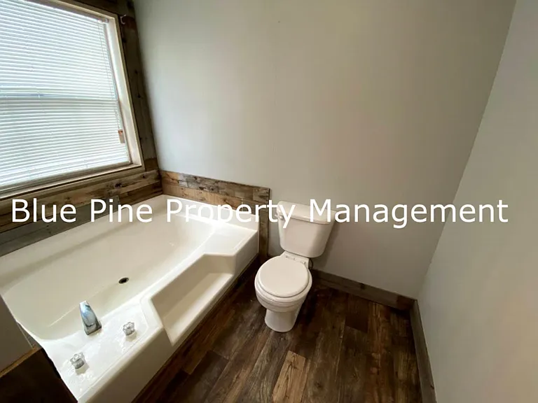 705 Eve Dr — Photo 11