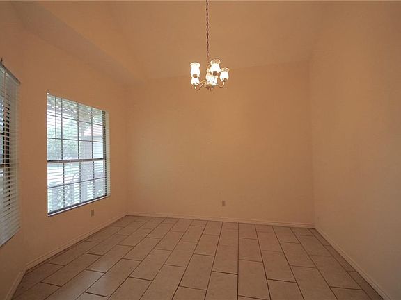 3rd image of 12507 Deer Falls Dr