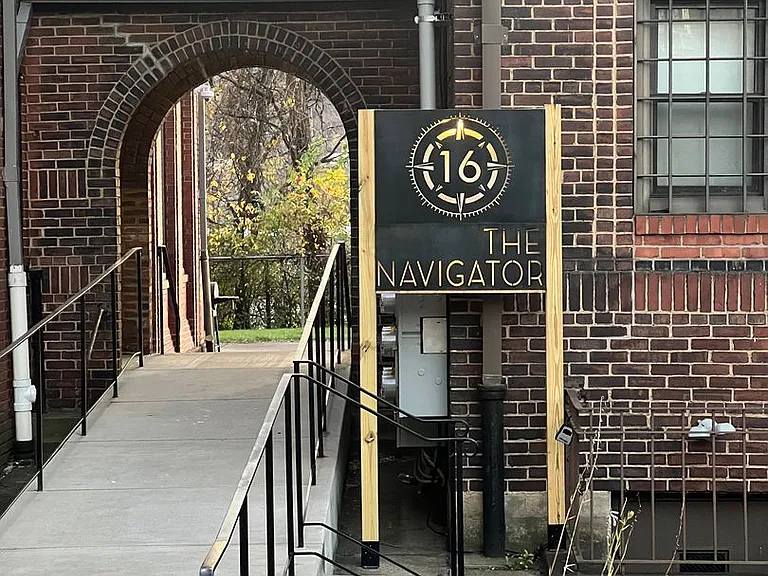 The Navigator — Photo 9