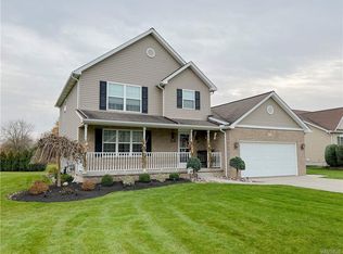 3032 Marc Dr, North Tonawanda, NY 14120