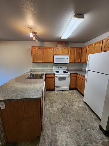 1450 SE Harvest Dr Photo 1