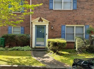 4709 Shumate Dr, Stone Mountain, GA 30083