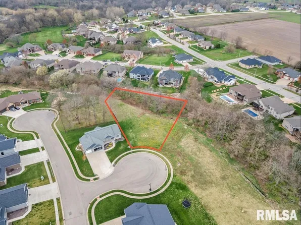 2801 Patriot Pl, Springfield, IL 62711
