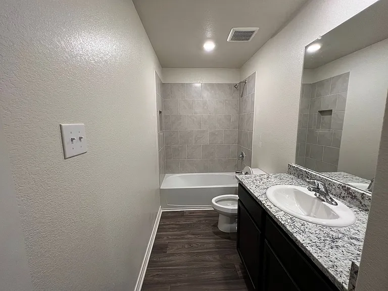 364 Crescent Park Dr — Photo 21