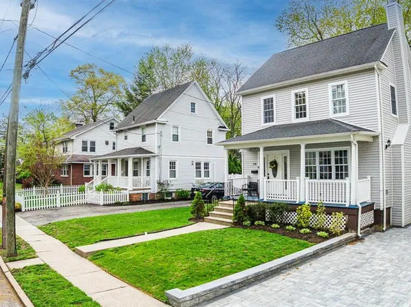 238 Milford Ave, New Milford, NJ 07646