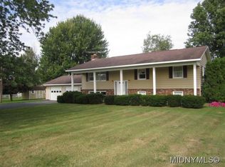 6071 College Hill Rd, Vernon Center, NY 13477