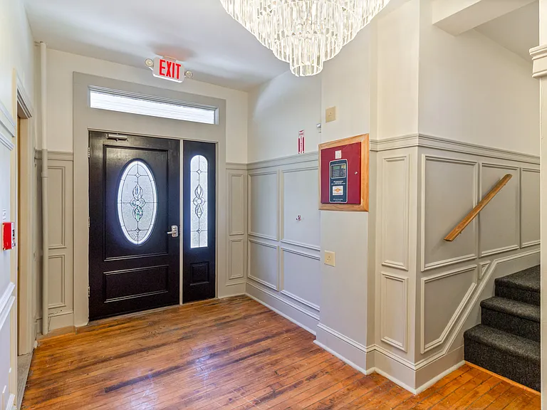 169 Waterman St #2 — Photo 12