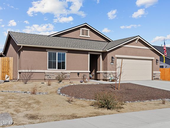 3rd image of 594 Pine Creek Cir