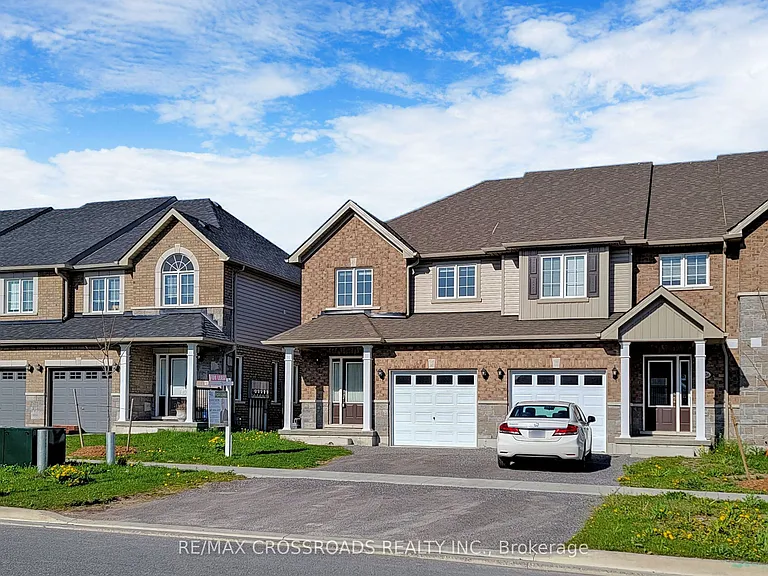 1638 Hetherington Dr — Photo 2