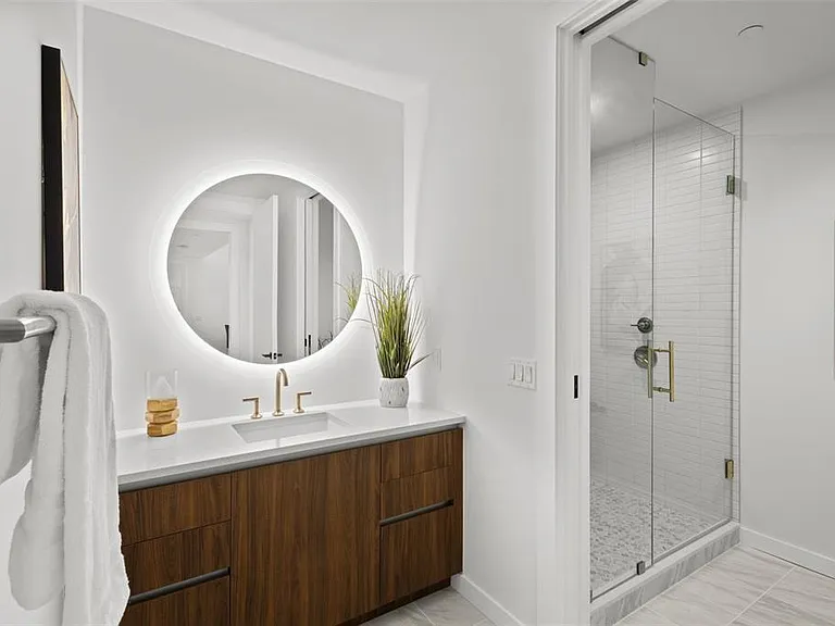 777 3rd Ave N #1504A — Photo 19