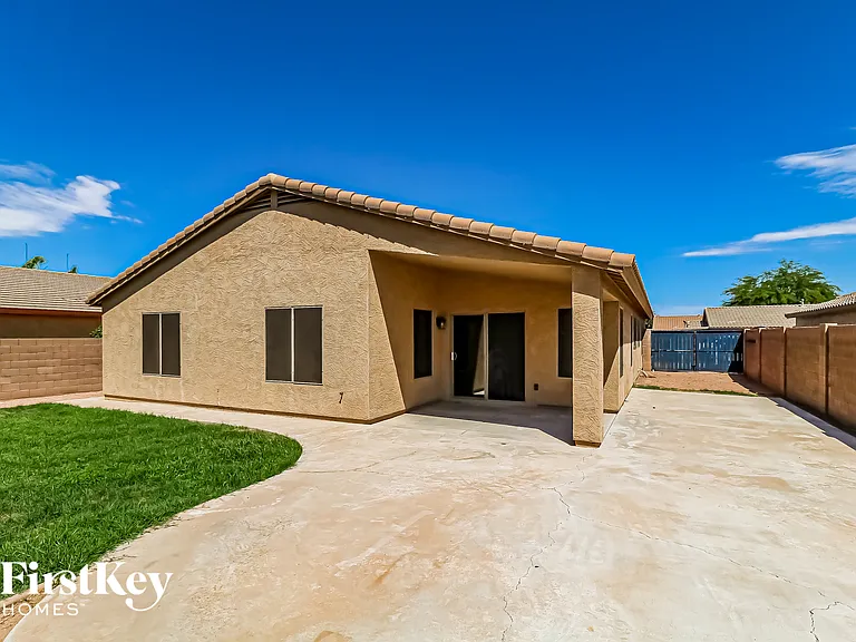 16032 N 159th Ln — Photo 15