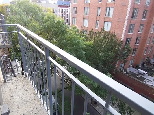Rented by Citi Habitats | media 6