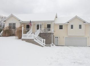 18351 W Spring Lake Rd, Spring Lake, MI 49456