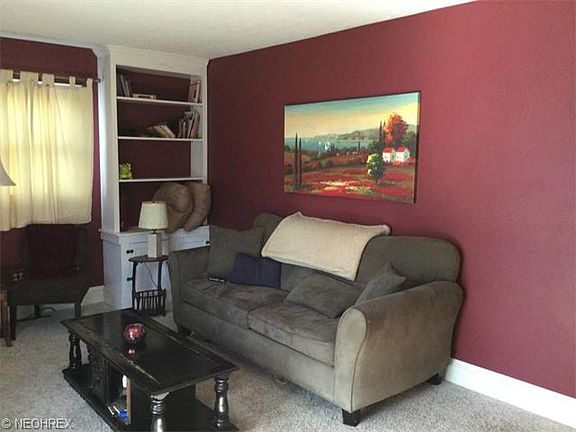 3rd image of 2092 Reveley Ave