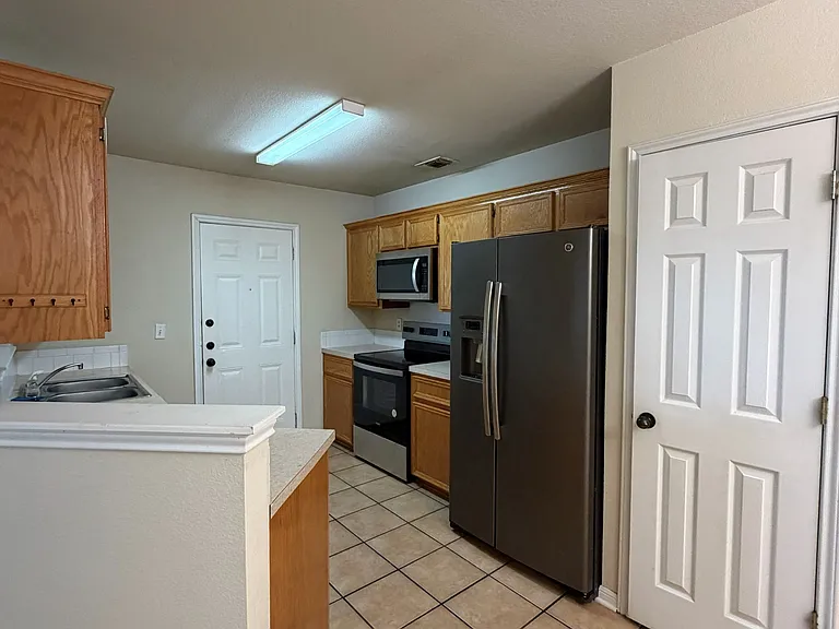 3907 Edgefield St #A — Photo 5