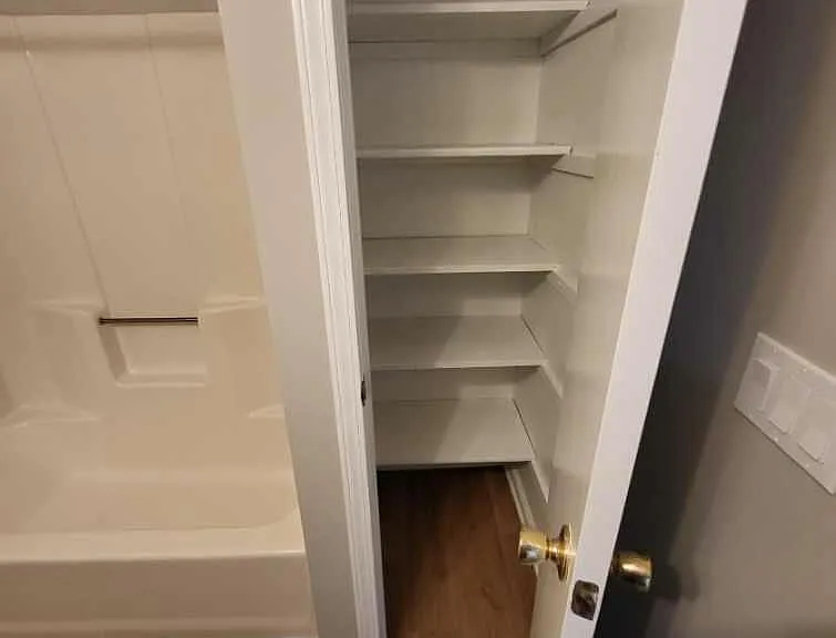 Storage in bathroom