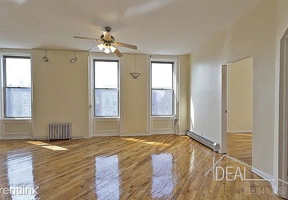 3rd image of 248 Flatbush Ave