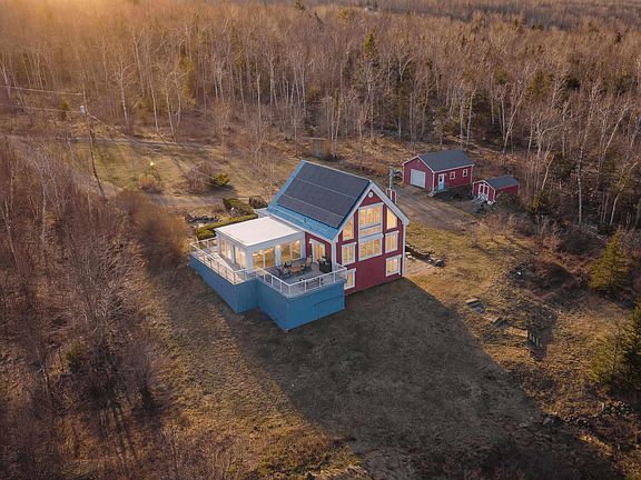 2nd image of 43 Bayview Shore Rd