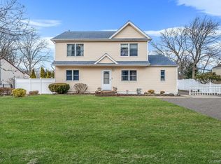 777 Johnson Avenue, Ronkonkoma, NY 11779