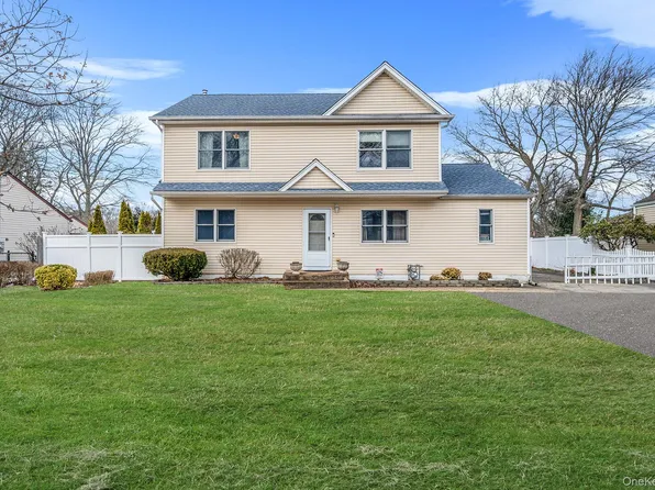 777 Johnson Avenue, Ronkonkoma, NY 11779