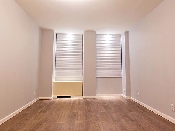 5th image of 130 Water St APT 2H