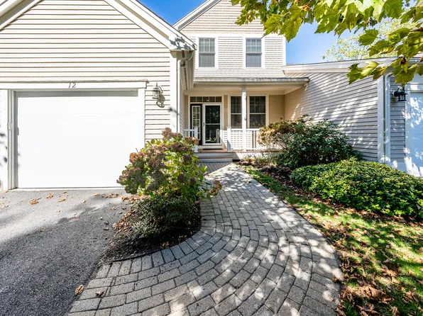 12 Atlantic Court, Mashpee, MA 02649