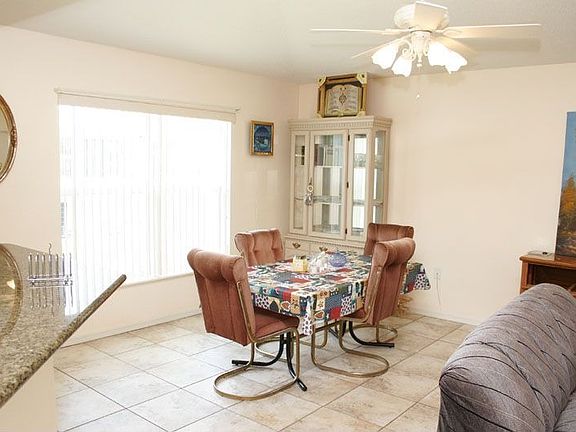 5th image of 408 Grand Royal Cir