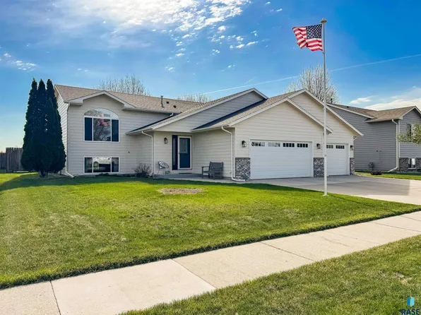 1812 S Monticello Ave, Sioux Falls, SD 57106