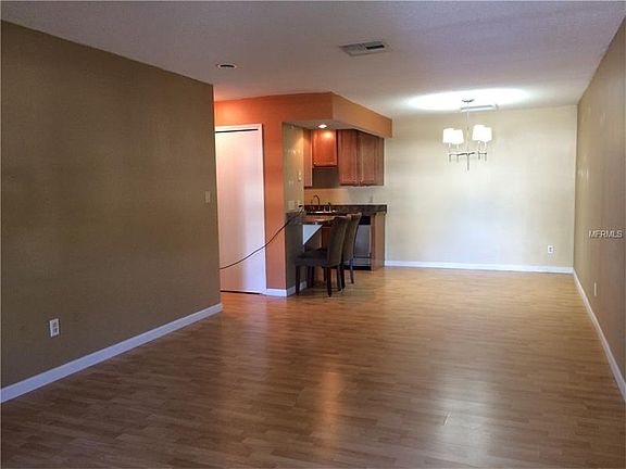 2nd image of 2924 Plaza Terrace Dr #2924