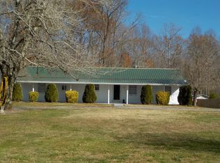 950 Chapel Rd, Tullahoma, TN 37388