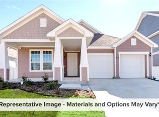 104 Clear Creek Ln, Terrell, TX 75160