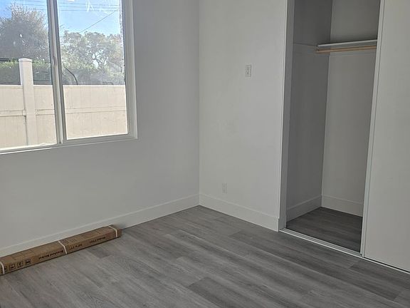 2nd image of 10576 Parliament Ave
