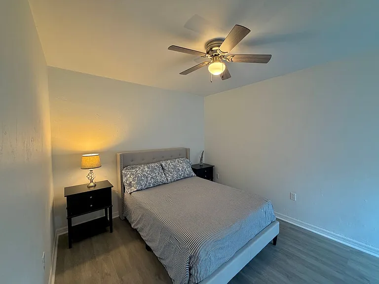 4356 SW 21st Ln — Photo 18