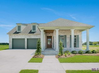 555 Glenthorne Dr, Gonzales, LA 70737