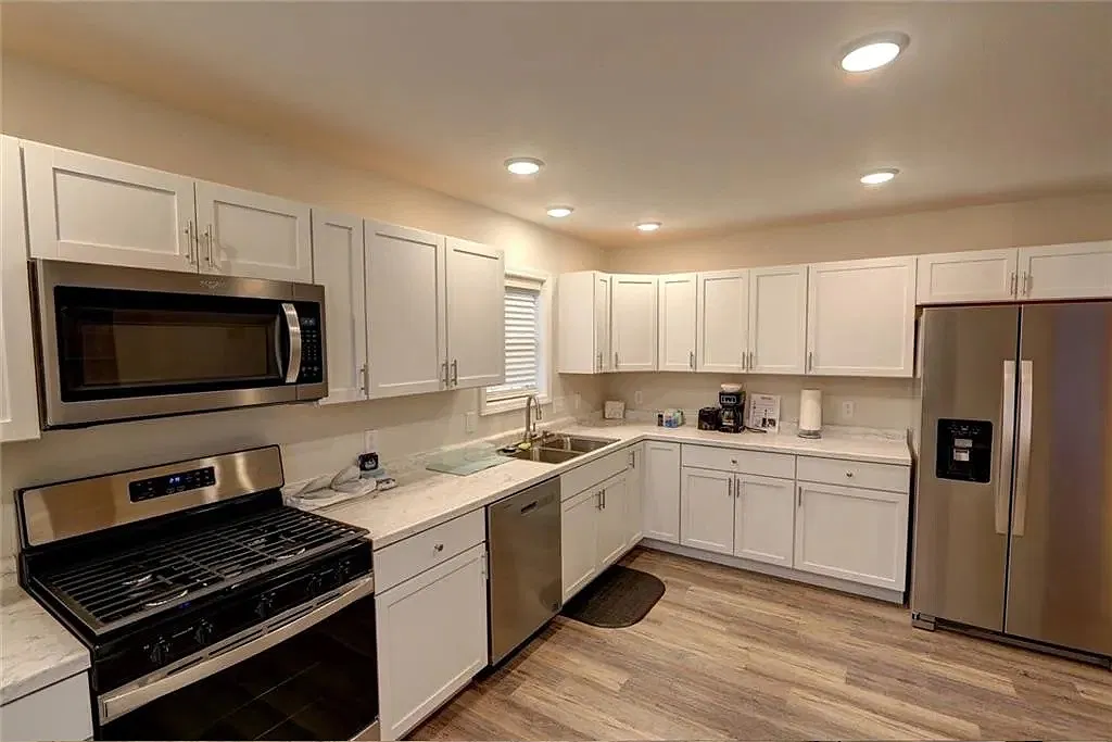 10011 Aspen Ln — Photo 1